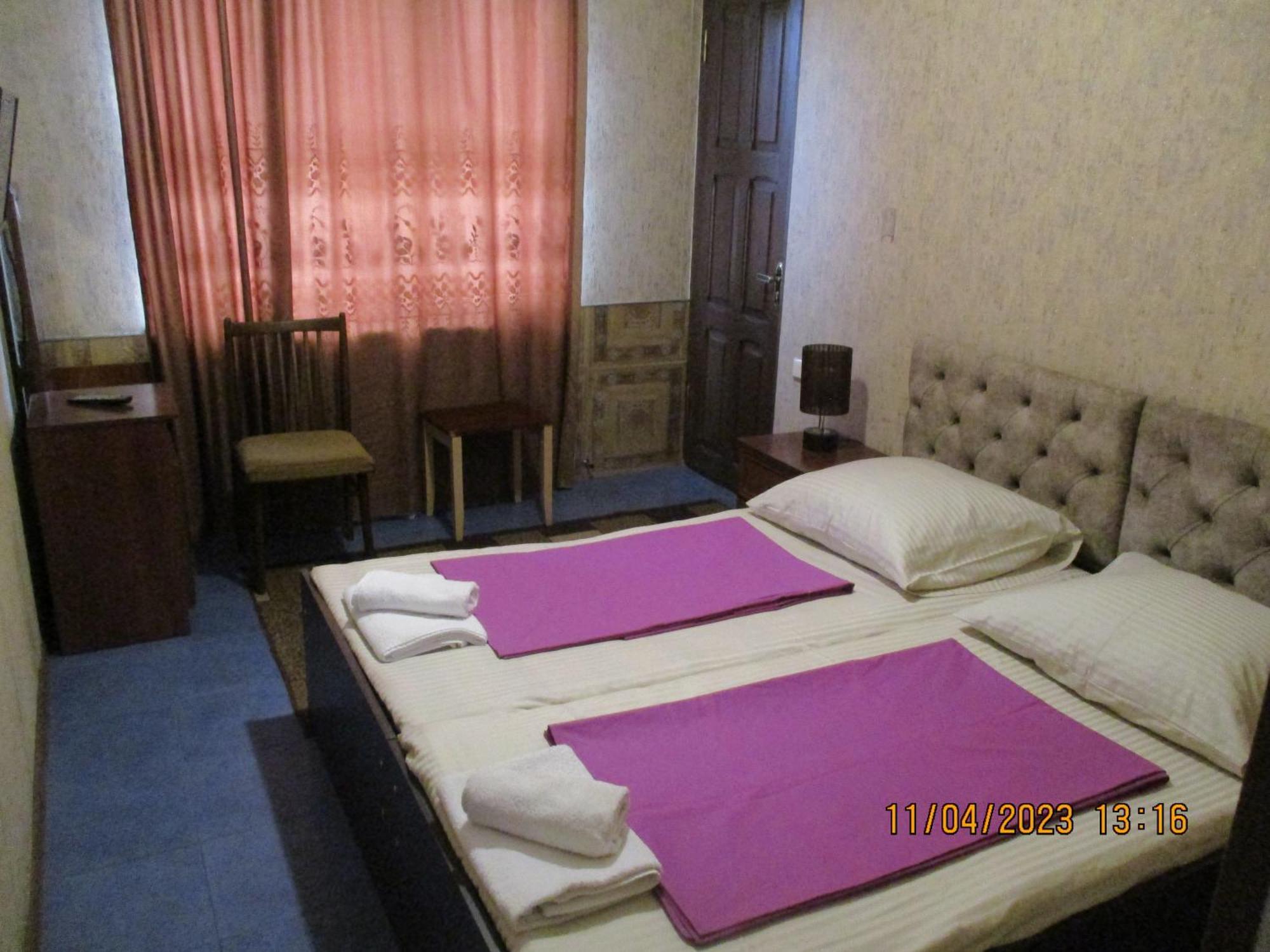 Guest House Nino マヒンジャウリ 部屋 写真