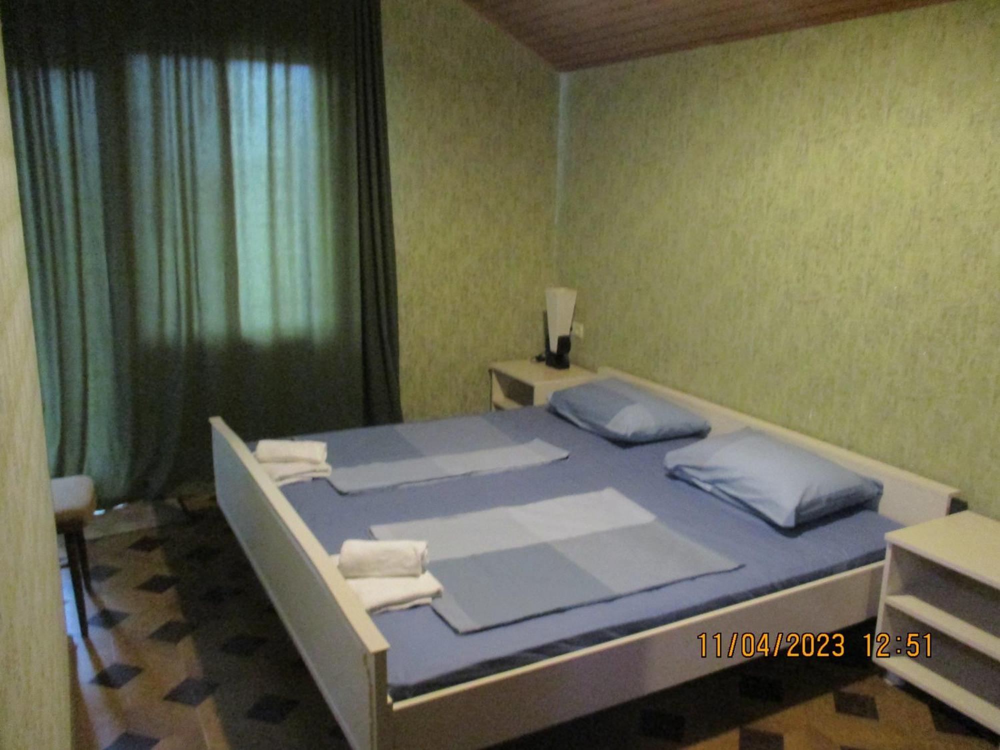 Guest House Nino マヒンジャウリ 部屋 写真